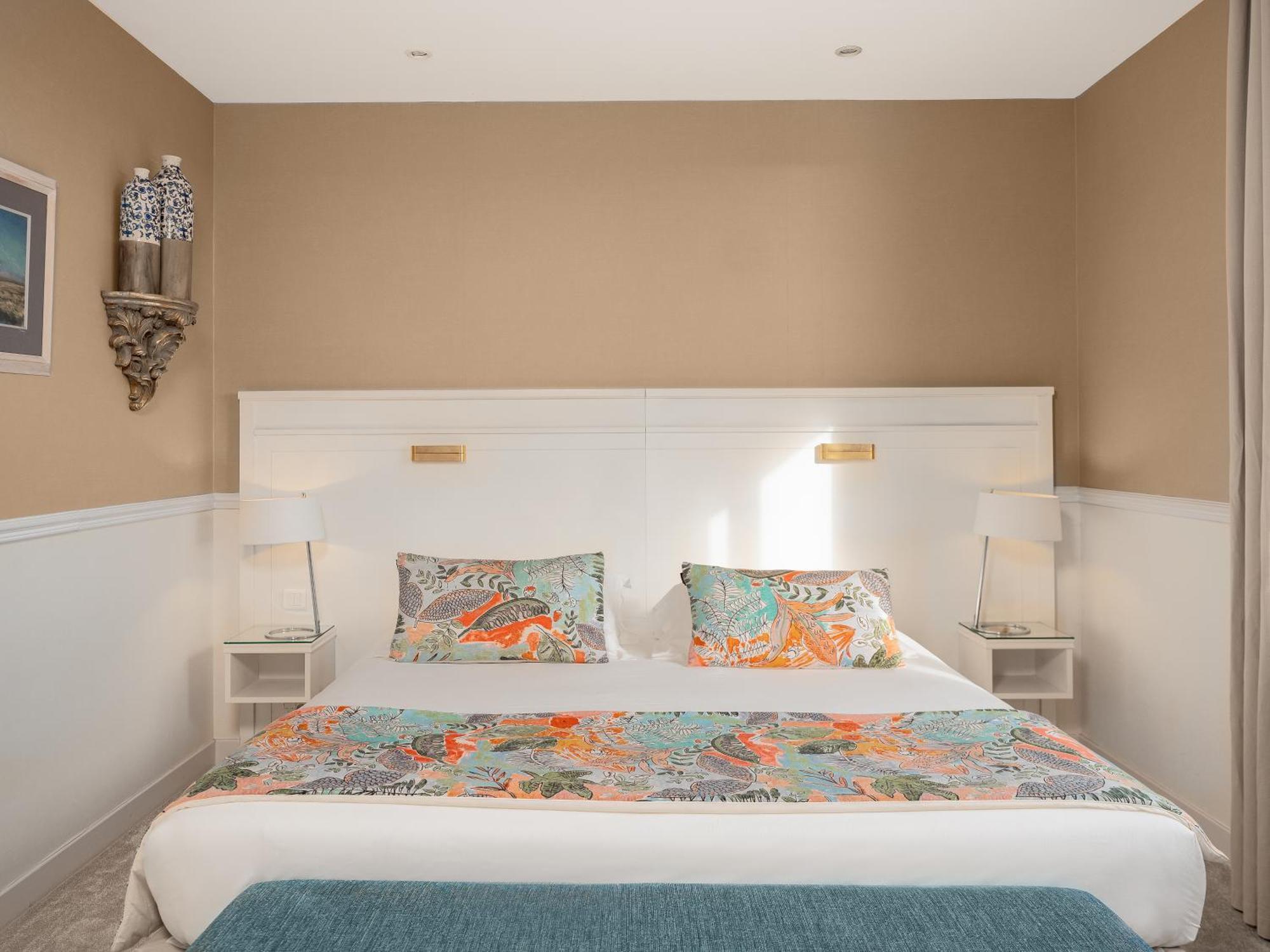 Castel Clara Thalasso & Spa Bangor Luaran gambar